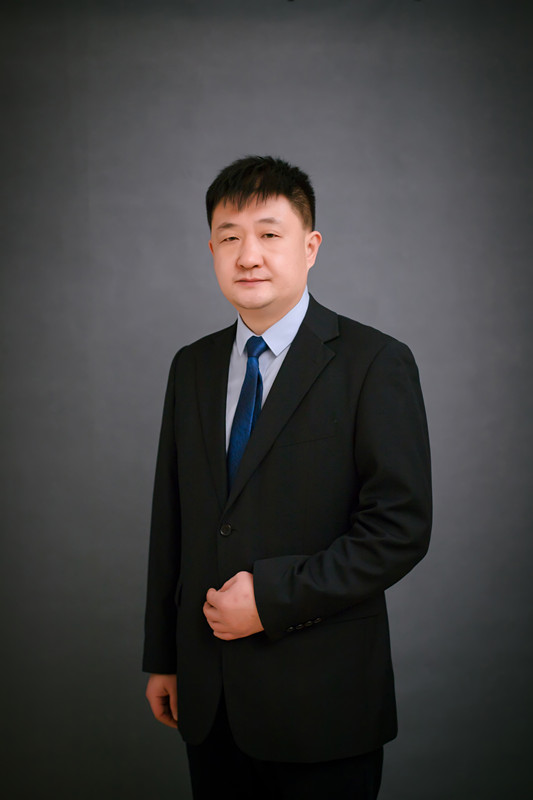 刘磊_副本.jpg